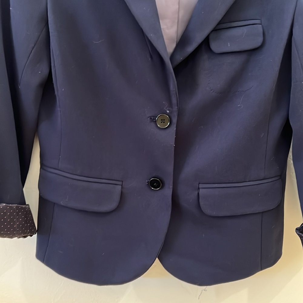 Gap Navy Slightly Cropped, Two Button Blazer Size… - image 4